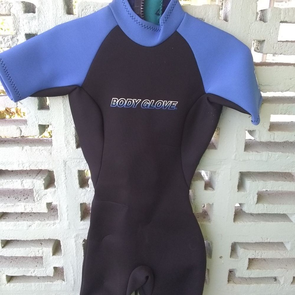 Womens xs size 3 spring wetsuit short 2/1